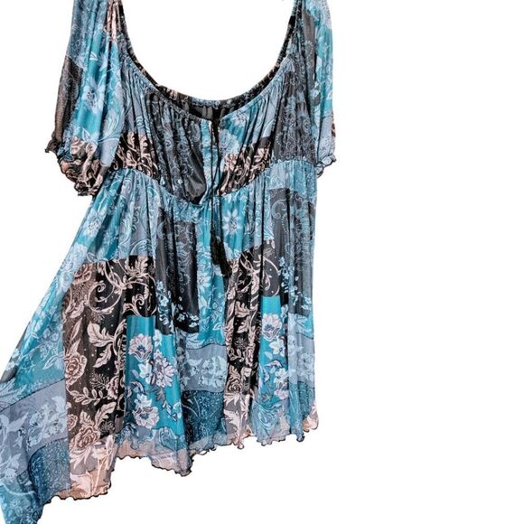 CIDER CURVE & PLUS SIZE Summer Blues Flowy Mini dress. - Picture 7 of 16